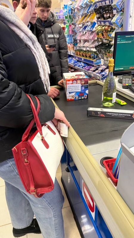 ������ � ������������� ��������� ������� ������� � ��������� �� ������� ����� �������� ����