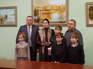 Орден «Мать-героиня» вручили Анне Поповой из Дубоссар