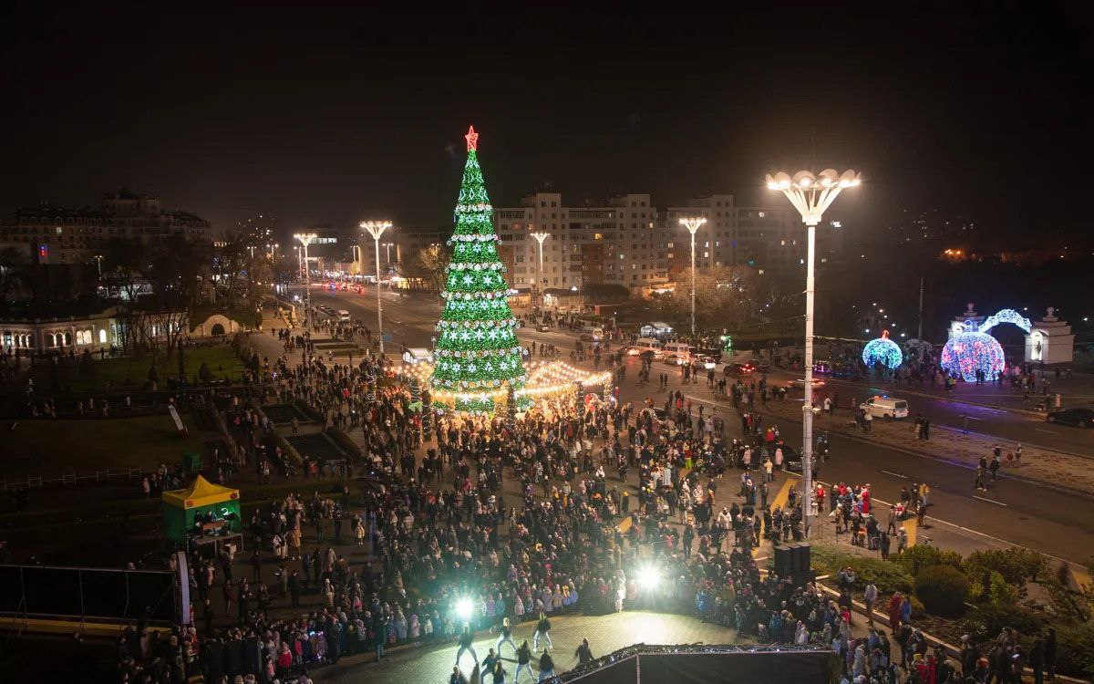 Дорогие жители и гости столицы!