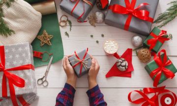 День заворачивания подарков празднуется сегодня!