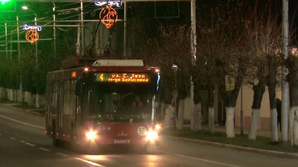 � ���������� ���� ��������� � ����������� � �������� ����� ������ �� 4 ����