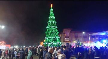 В новогоднюю ночь на Площади Освобождения в десять вечера начнется праздничная программа