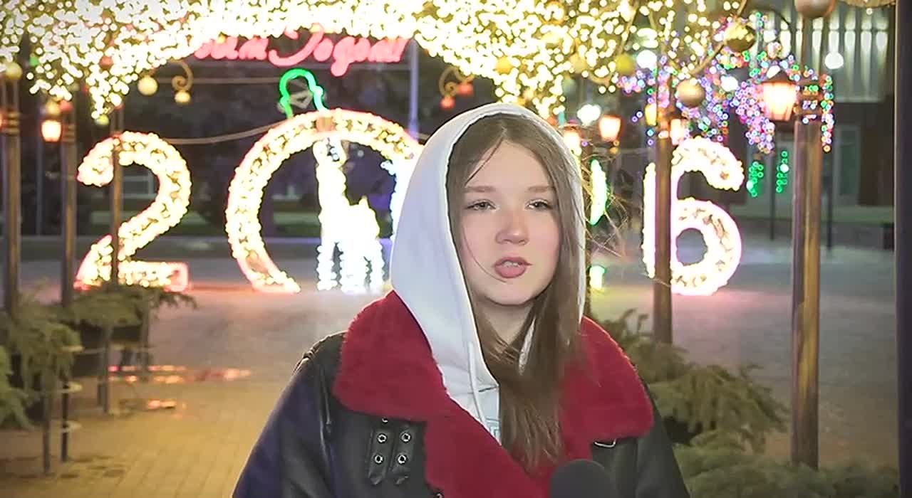 Счастья, улыбок, мирного неба и прекрасных новогодних фотографий – поздравления с Новым годом из Рыбницы