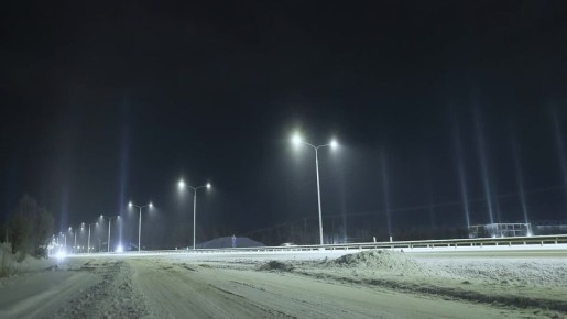В Ленинградской области заметили световые столбы, напоминающие северное сияние
