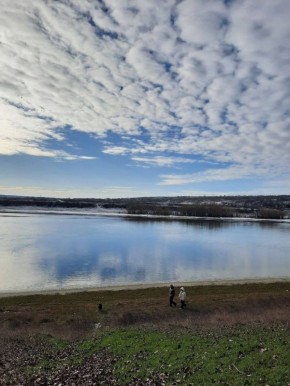 Традиционная в праздничные дни прогулка по Днестру в Дубоссарах