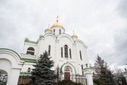 Вадим Красносельский поздравил Архиепископа Тираспольского и Дубоссарского Савву с новогодне-рождественскими праздниками