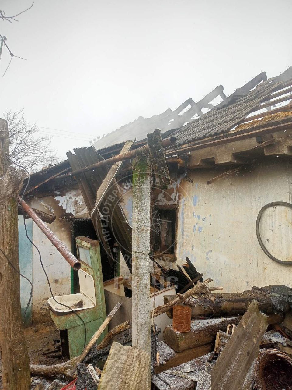 Во Владимировке сгорел дом, погиб 72-летний мужчина