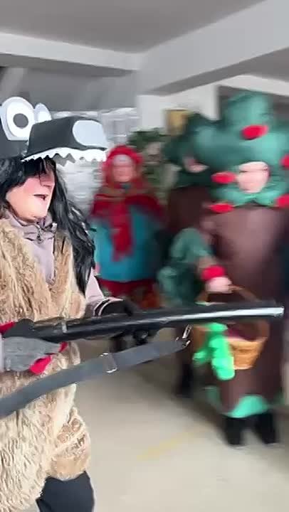 Накануне Старого Нового года в селе Фрунзе звучали весёлые новогодние колядки