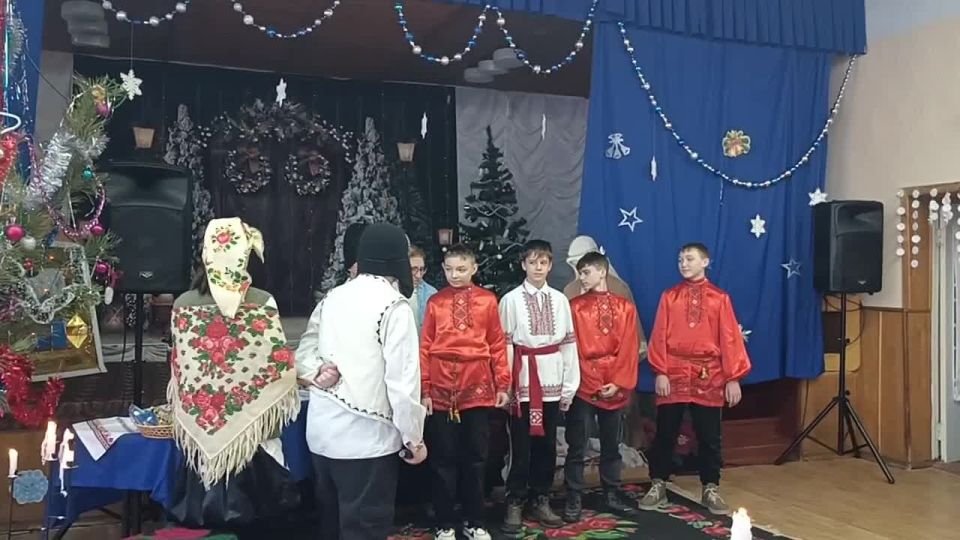 Гости праздника - юные туристы ДДЮТ