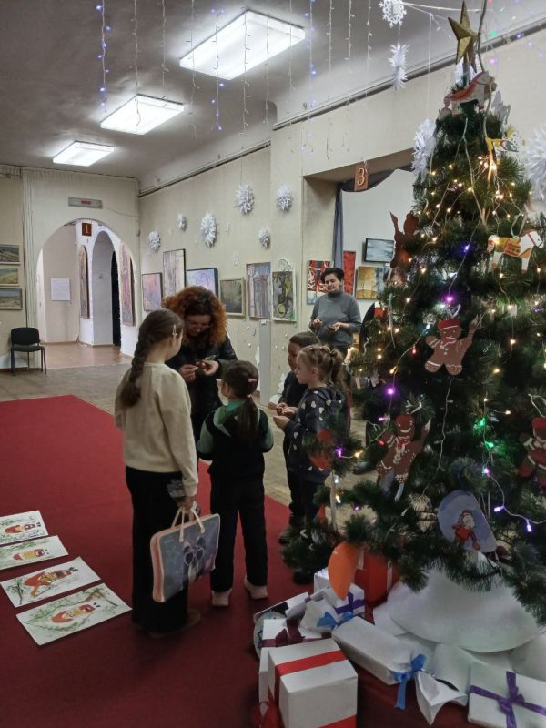 Занятия в "Волшебной мастерской" Приднестровского государственного художественного музея продолжаются в новом году