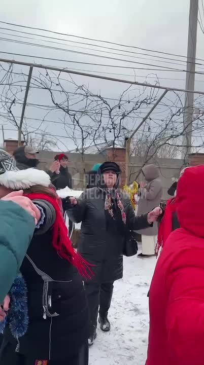 В Терновке проходит фестиваль «Киралейса»