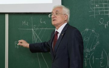 ��������� ����� �������������� ��������� � 75-������ ������� ����������, ������� ���� ������� ������