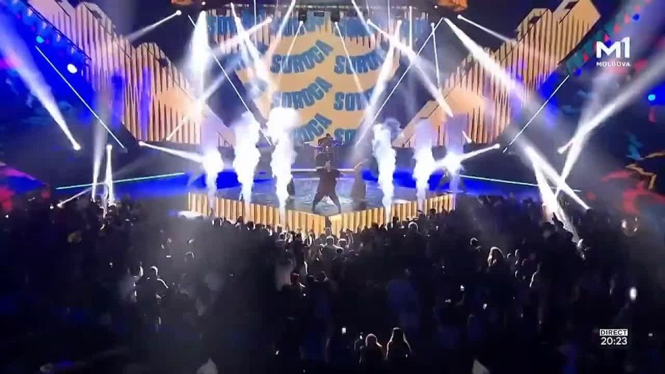 Песню молдавского певца, с которой он поедет на Евровидение-2026, сравнивают с треком российской группы «Дискотека авария»