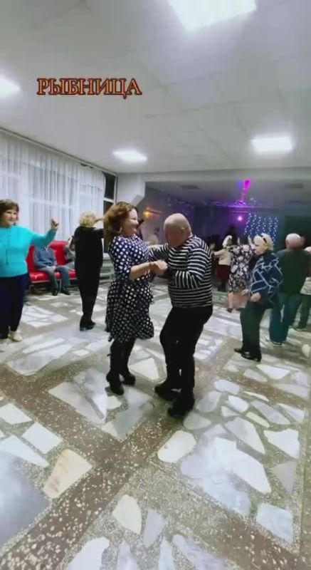 Рыбницкая пара отплясывает, не жалея пяток под молдавские мотивы