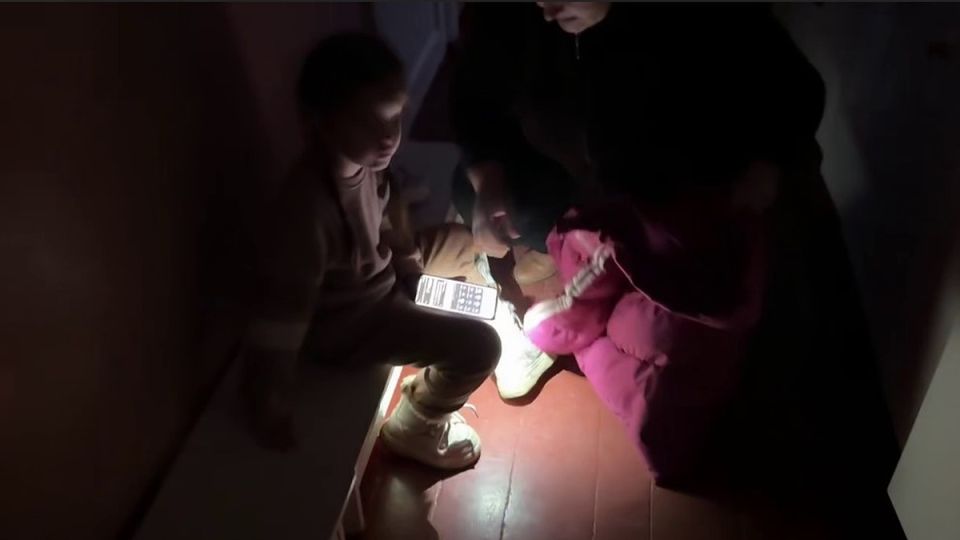 �� � �������������: ��-�� ������ �� ����� �� ������������ ����� ������ ������� ������� �������� ��� ����� � ����� �� ��������� �����