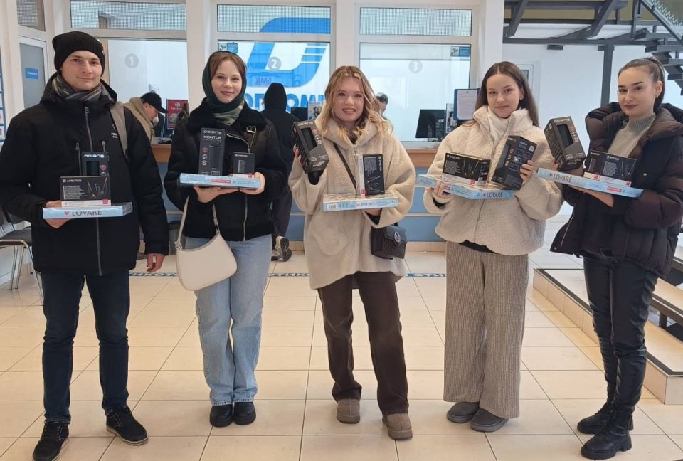 Студенты получили призы от компании «Шериф» честно заработанные своей студенческой удачей