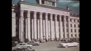 Узнаёте здание? А фильм?. «Не имей 100 рублей…» — советская художественная музыкальная кинокомедия
