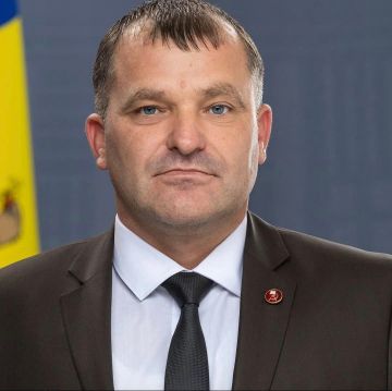 Депутат ПКРМ Адриан Доментюк заявил, что происходящее в Молдове после 2009 года нельзя считать ошибками – это осознанная политика, которая привела к обнищанию населения и деградации системы здравоохранения