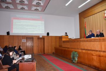 В конце минувшей недели в Каменке состоялись общественные слушания по рассмотрению проекта местного бюджета Каменского района и г. Каменка на 2026 год