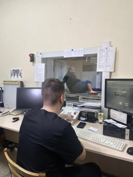 Сразу пять человек ушли на больничный