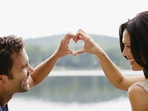 Сегодня чествуем семейные пары - отмечаем День супругов