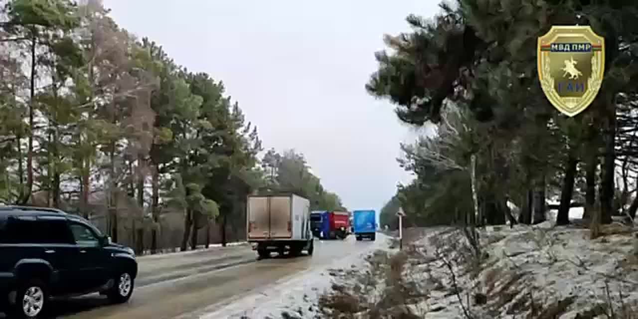 Вниманию водителей: восстановлено движение на спуске в село Дзержинское