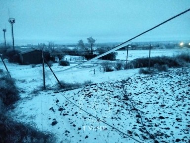 Свет в Рыбницком районе пропал из-за льда на проводах, ГУпЧС публикует подробности