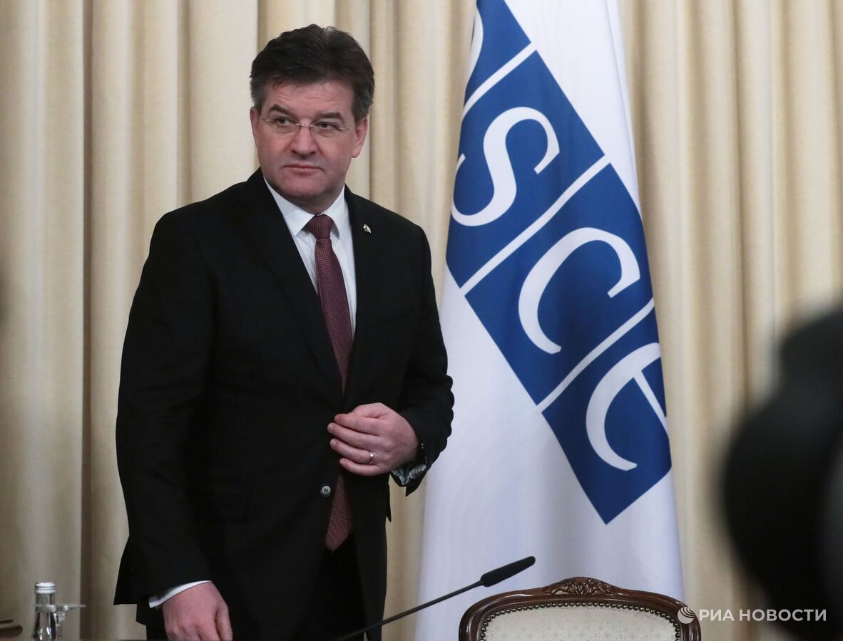 Экс-глава МИД Словакии писал Эпштейну о девушках из Молдавии, пишут СМИ