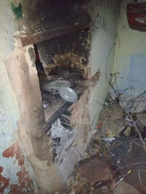 «Не отвлекайся!», разбитый iPhone и спасение людей от обморожения — сводка МВД и ГУпЧС