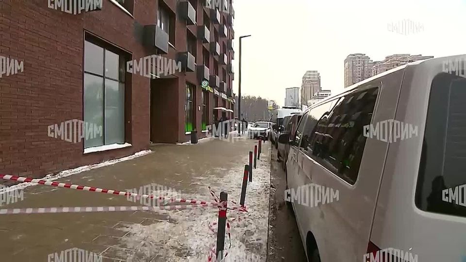 Первые кадры с места покушения на генерал-лейтенанта Алексеева