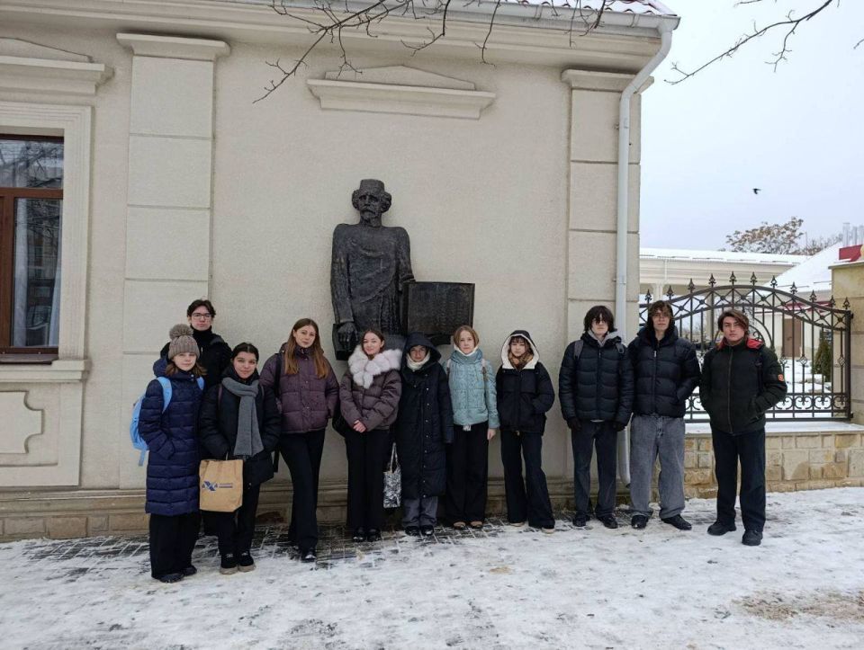 5 �������, � ����� 165-����� �� ��� �������� ��������������� ������������� �������� � ���������� ������� ����������� ����������, � ����� �� �������-���������� ��������� ������ �������������� ����� �� �����