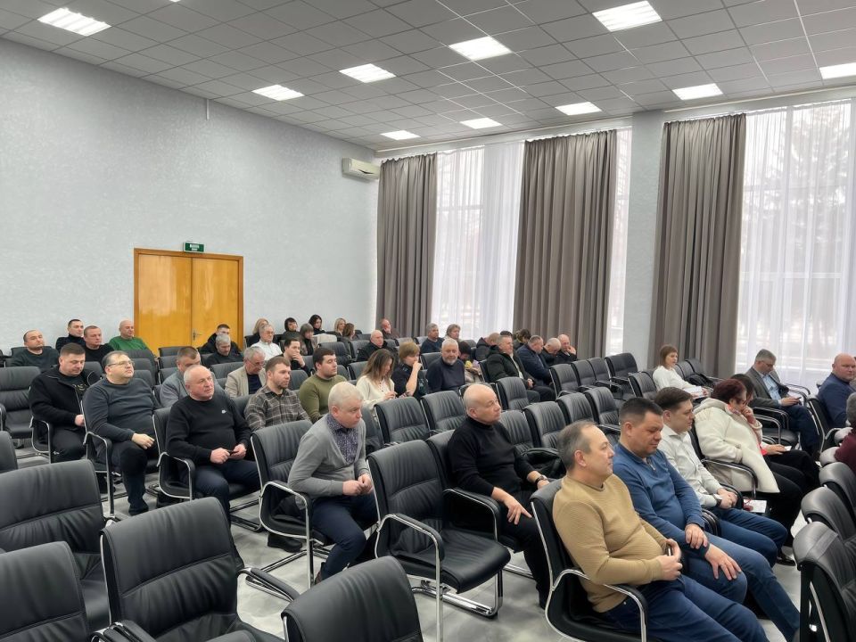 В госадминистрации состоялась сессия Совета народных депутатов