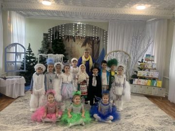 Тёплая встреча с приднестровским детским писателем Верой Щербиной прошла в столичном детсаду №33 «Тополёк»