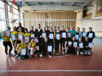 В Бендерах состоялась городская спартакиада по волейболу среди школьников