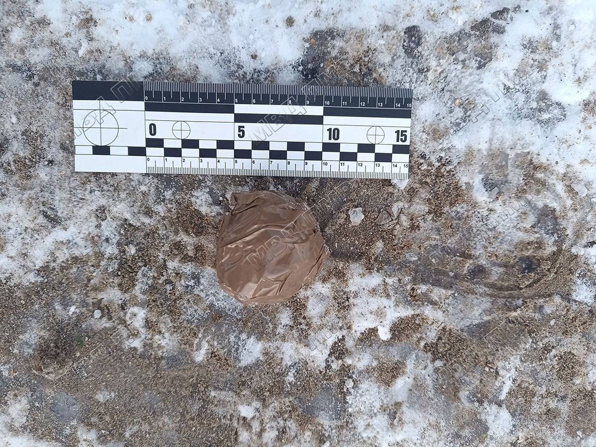 22 закладки с гашишем изъяли у 44-летнего жителя Бендер, подозреваемого в сбыте наркотиков