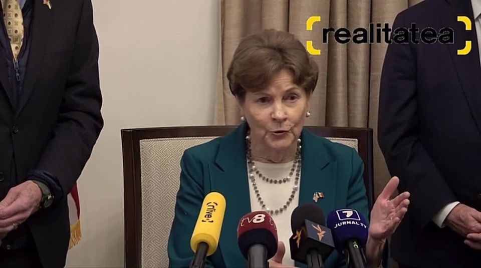 Сенатор США Джинн Шахин, находясь в Кишиневе, заявила, что Штаты поддержат Молдову в условиях войны Украины и России: