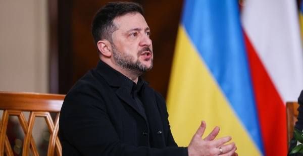 Зеленский не верит в эффективность переговоров с Россией и поручил разработать план ведения военных действий на следующие три года