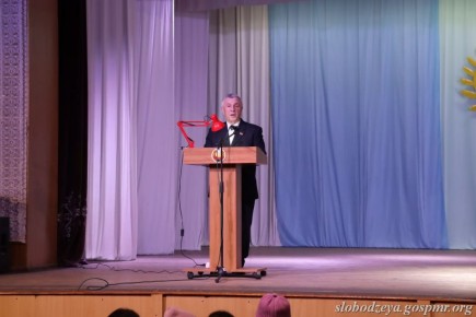 Василий Тищенко: Уверен, что мужество, профессионализм и верность долгу наших защитников и впредь будут надёжной опорой государства и спокойствия граждан