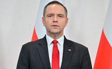 Польша официально прекратила действие закона предусматривающего помощь украинским беженцам на территории Польши