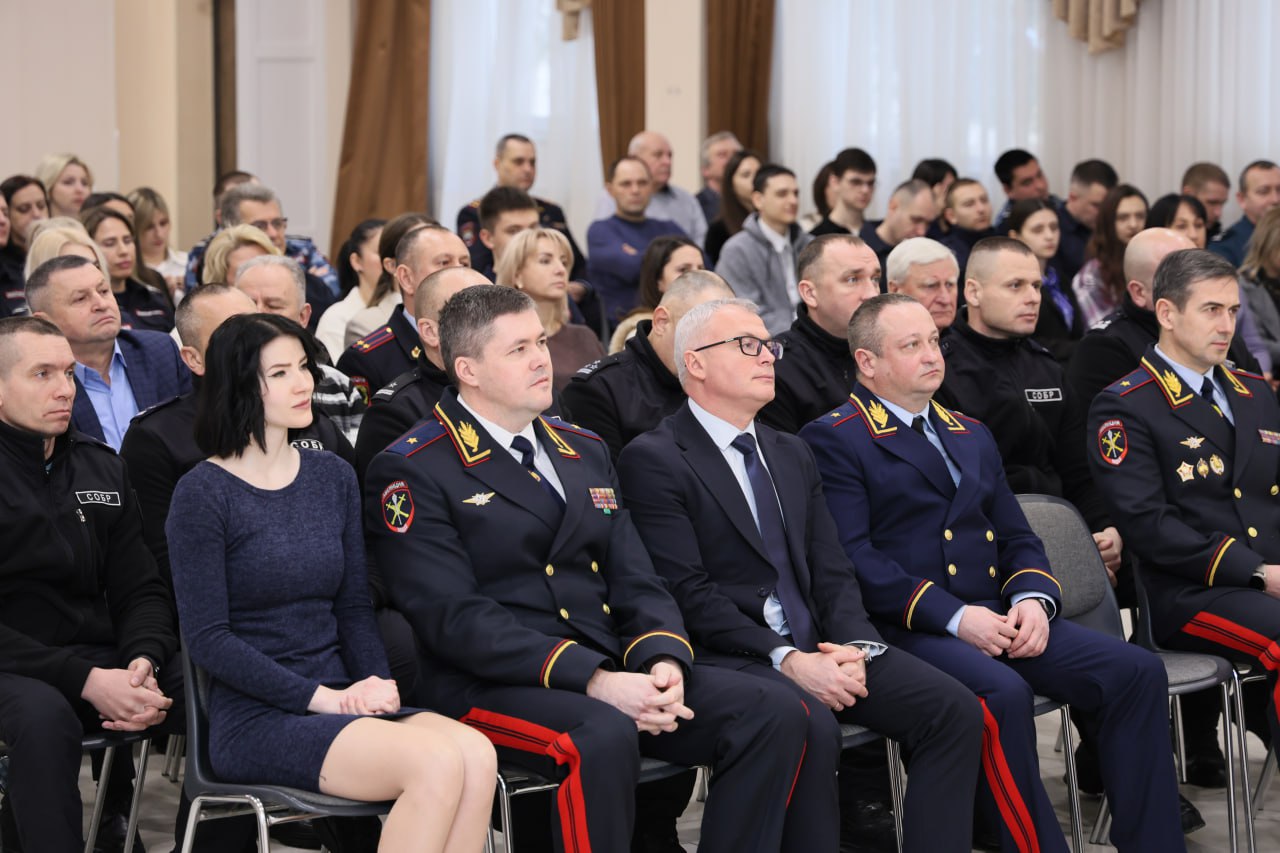 В Министерстве внутренних дел состоялось торжественное мероприятие, приуроченное ко Дню защитников Отечества