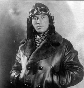 Семен Александрович Шестаков – советский летчик-испытатель, известный своими сверхдальними (по тем временам) перелетами