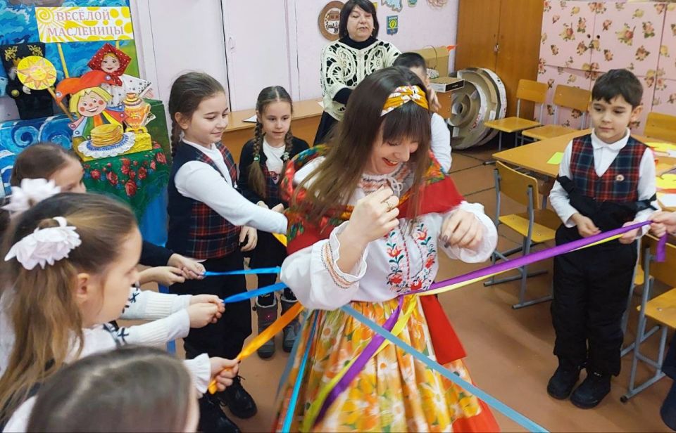 ��������� ������ �������� � ������� � ���� �������������