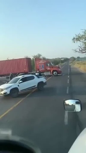 Главарь картеля «Новое поколение Халиско» Эль Менчо скончался по пути в больницу от ранений, полученных во время спецоперации мексиканских военных, — Министерство национальной обороны страны