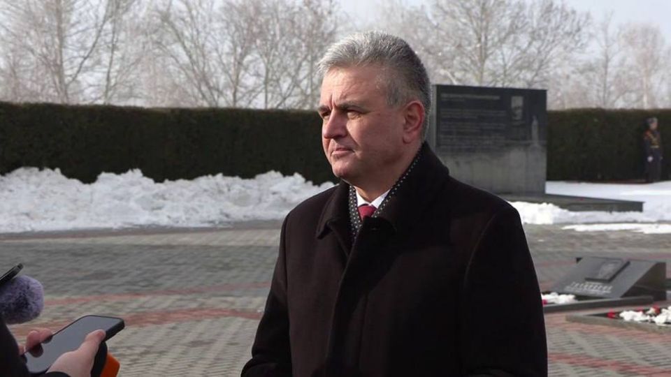 ���������������� ����� ������ ��������� ���� ����������� � ���������� �� �� ���, ������� ��� ��������� ������, � ����� ��������������