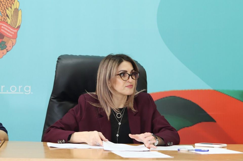 О сокращении отчётов в Минздраве