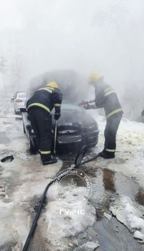 Утром в столице огнеборцы тушили «БМВ»