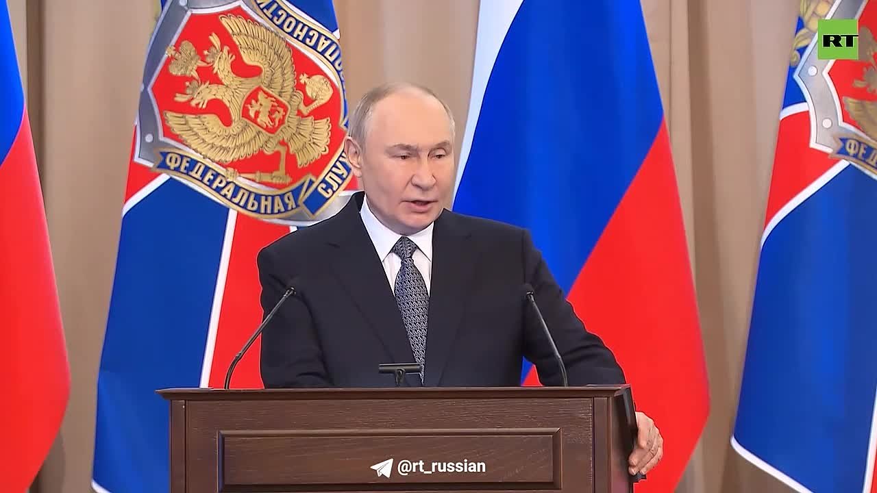 «Всучили человеку взрывное устройство, а потом взорвали дистанционно и его, и предполагаемый объект атаки. В данном случае сотрудников МВД»