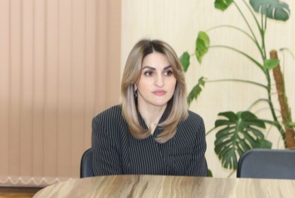 О сокращении документации. Сегодня министр здравоохранения Кристина Албул провела рабочее совещание с главными внештатными специалистами ведомства, ответственными за реализацию в республике государственных целевых программ