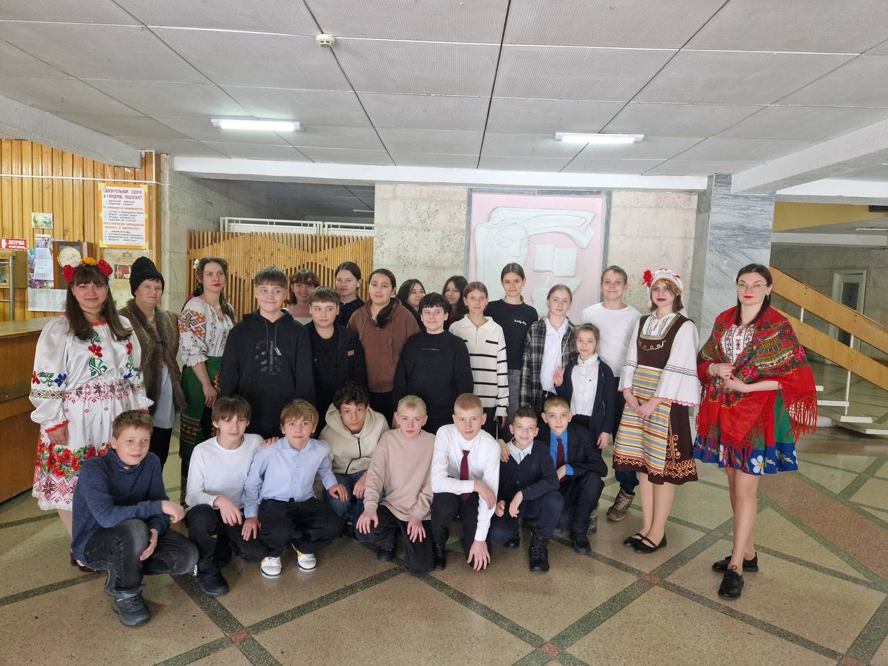 В Центральной городской детской библиотеке прошла интерактивная квест-игра «Страницы единства», организованная в рамках Года приднестровского народа для детей и подростков