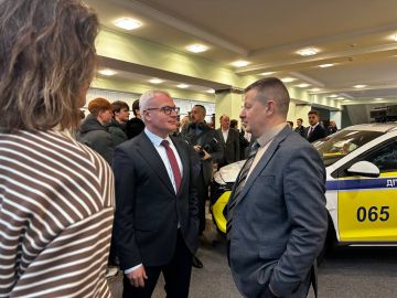 Спикеры собираются на площадке форума